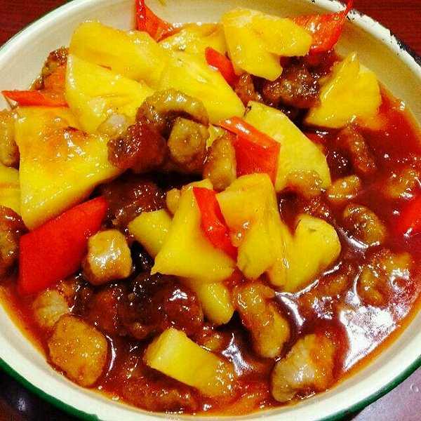 喀什特色美食：探寻新疆美食的独特韵味