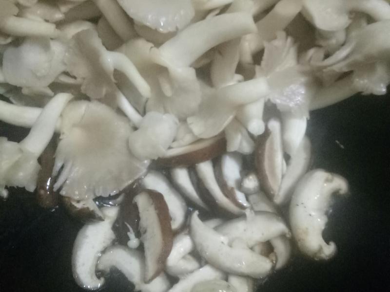炒肉丝的家常做法简介