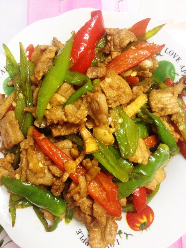 水煮鸡家常做法：轻松学会，美味升级
