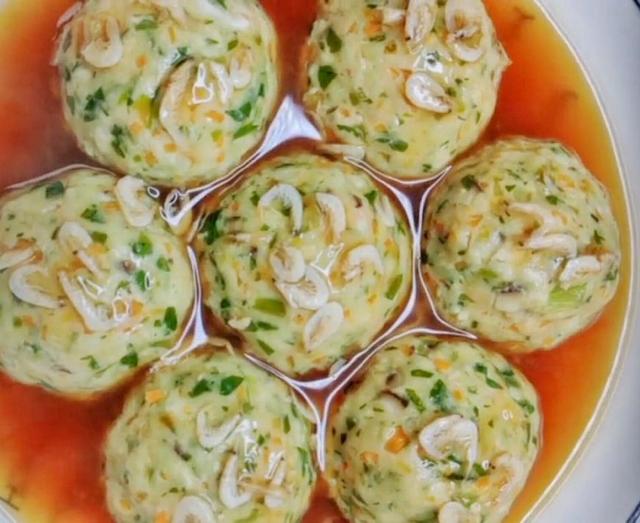 肉丝炒包菜的家常做法：简单易学的美味佳肴