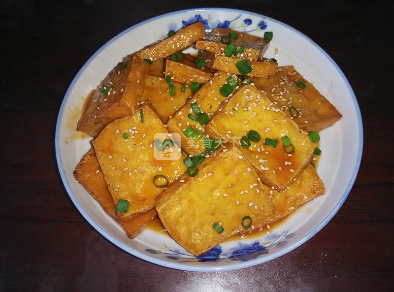 标题：探索辽源特色美食——味蕾上的地域传奇