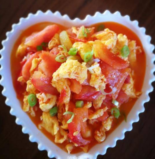 沙县小吃董事长：传承美食文化的幕后英雄