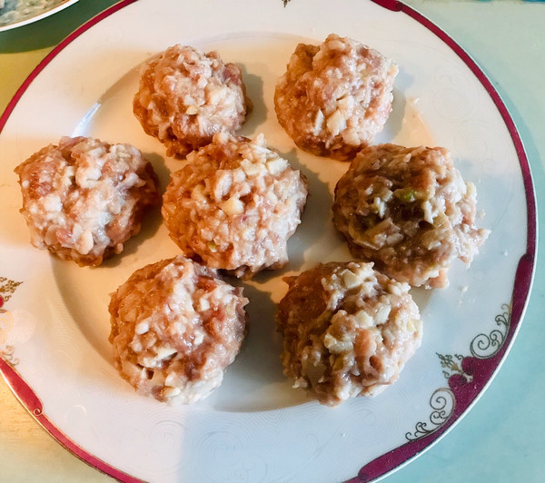 女儿城特色美食：探寻老城味道中的新韵味
