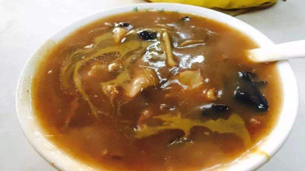 标题：抚松特色美食——探寻东北美食的独特韵味