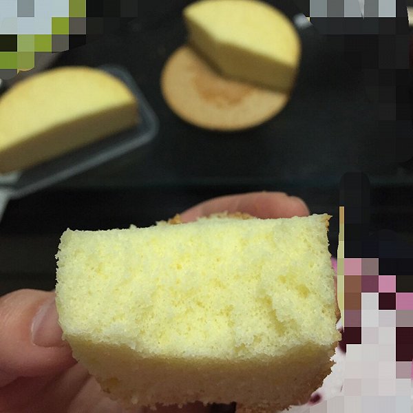 标题：孢子小吃——探索美食新境界
