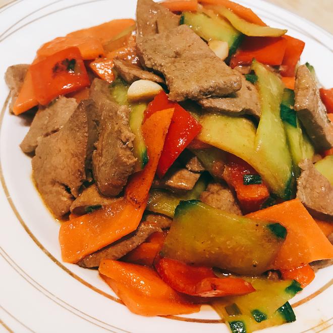 秀山特色美食：探寻山野之间的味蕾盛宴