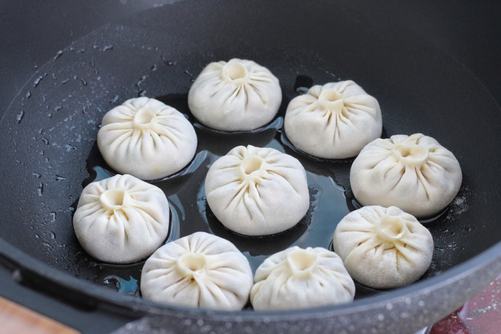 小吃 特色：探寻舌尖上的城市记忆