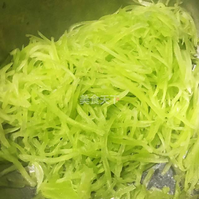 板鸭怎么做好吃：传统美食的现代制作攻略