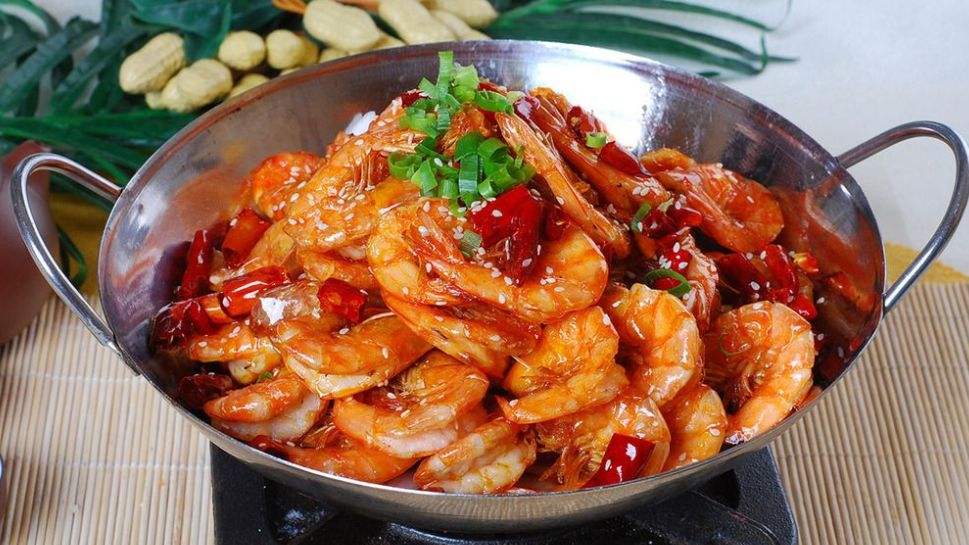 家常香辣鱼：一道唤醒味蕾的经典美食