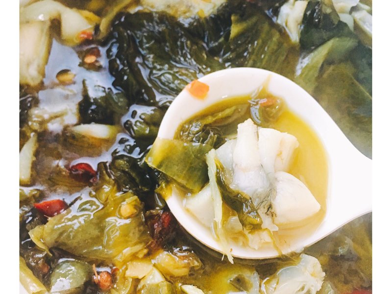 红原县特色美食：品味高原美食的独特魅力
