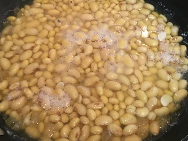 麻辣串串小吃车：街头美食的魅力