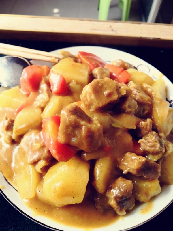 标题：蔚县小吃一条街：探寻地道美食的绝佳之地