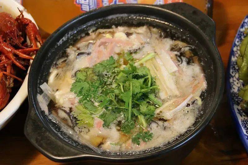腊肉炒笋子的家常做法