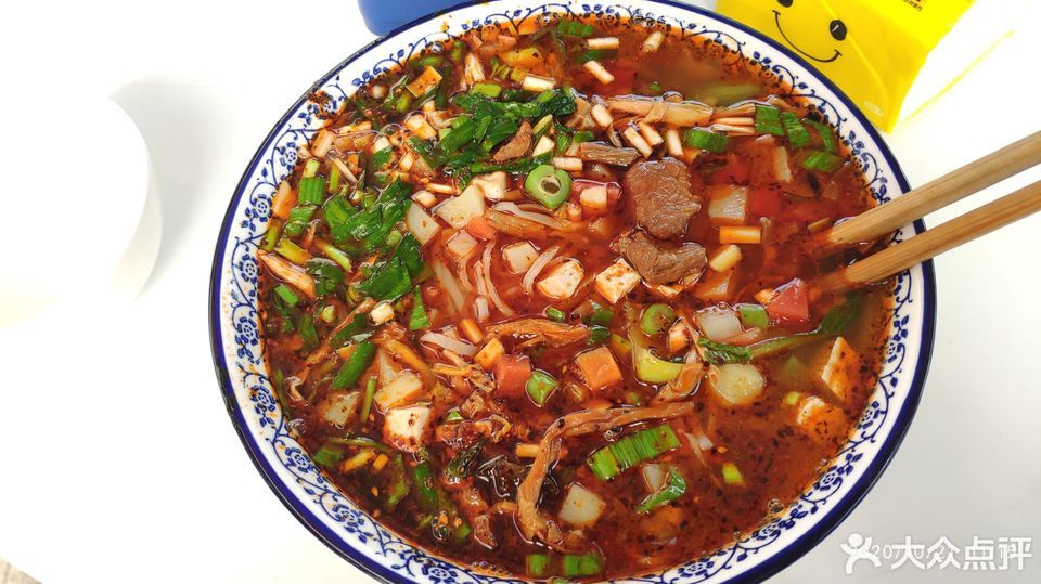小吃与零食：舌尖上的快乐时光
