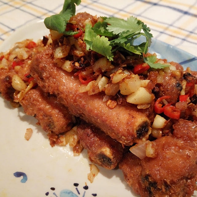 多功能烧烤小吃车：户外美食的新宠