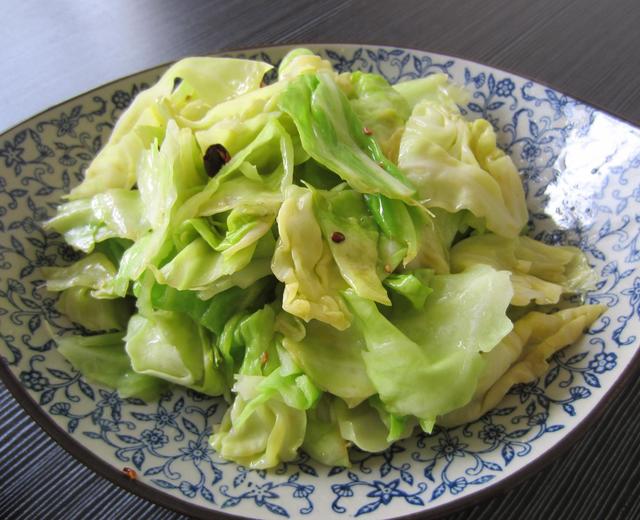 烧鸡炖什么好吃？炖出美味新高度！