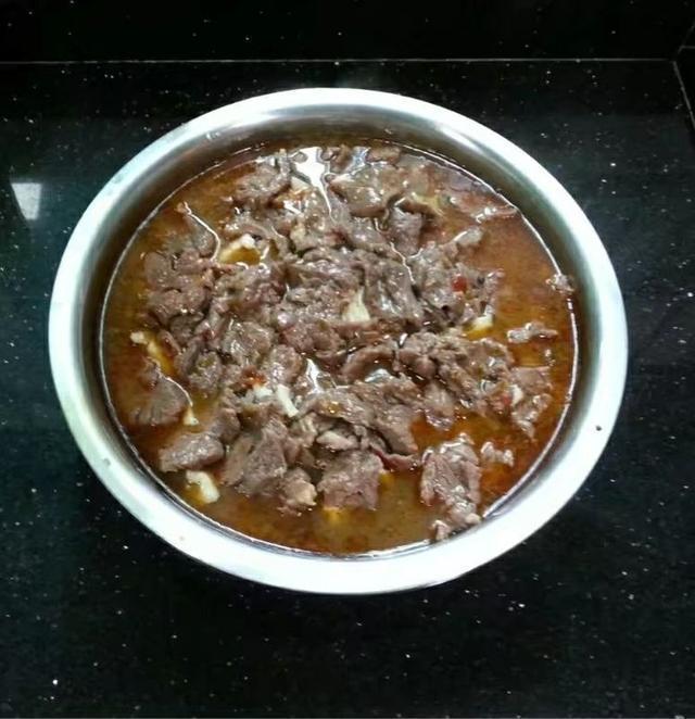 最流行小吃：探寻街头巷尾的美味传奇