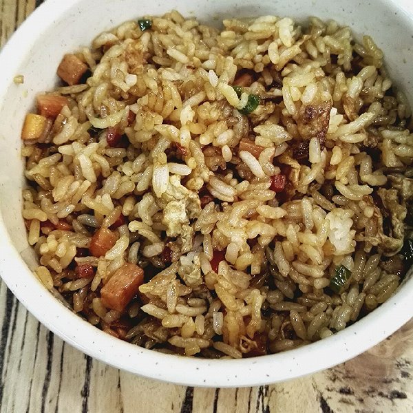 弥渡小吃街：探寻地道美食的绝佳去处