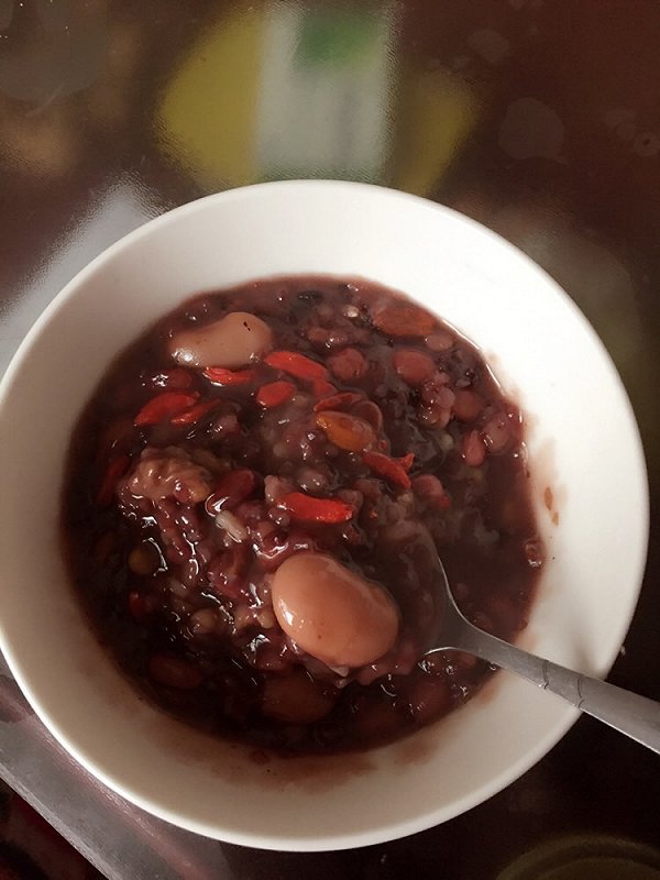 小吃老字号：传统味道的现代传承