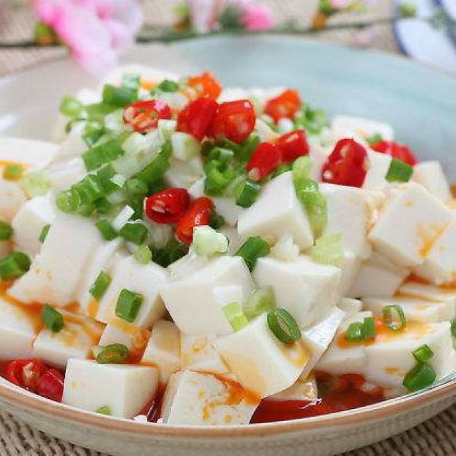 掌握苦菊美味做法，让你的餐桌多一份清新与健康