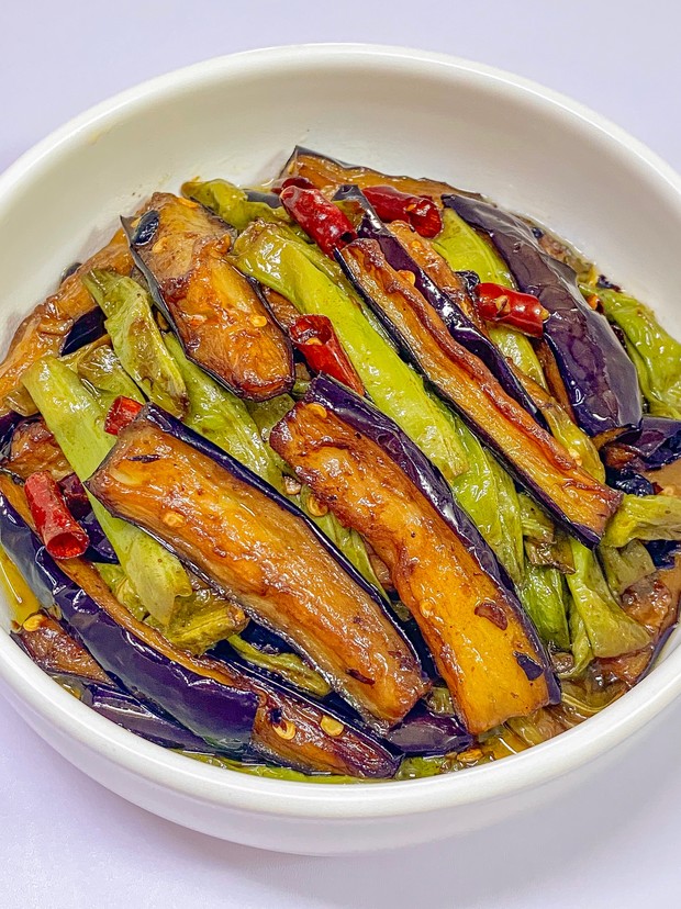 黄瓜炒鸡蛋怎么炒好吃？掌握这些技巧，美味挡不住！