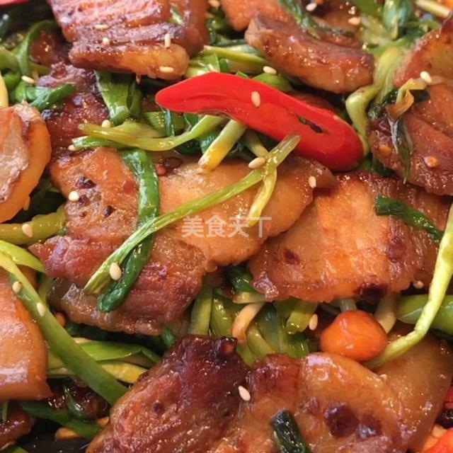 好吃好吃：探寻舌尖上的美食之旅