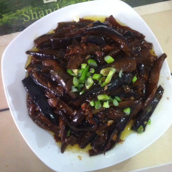 红烧海参的家常做法：轻松入门的海味佳肴
