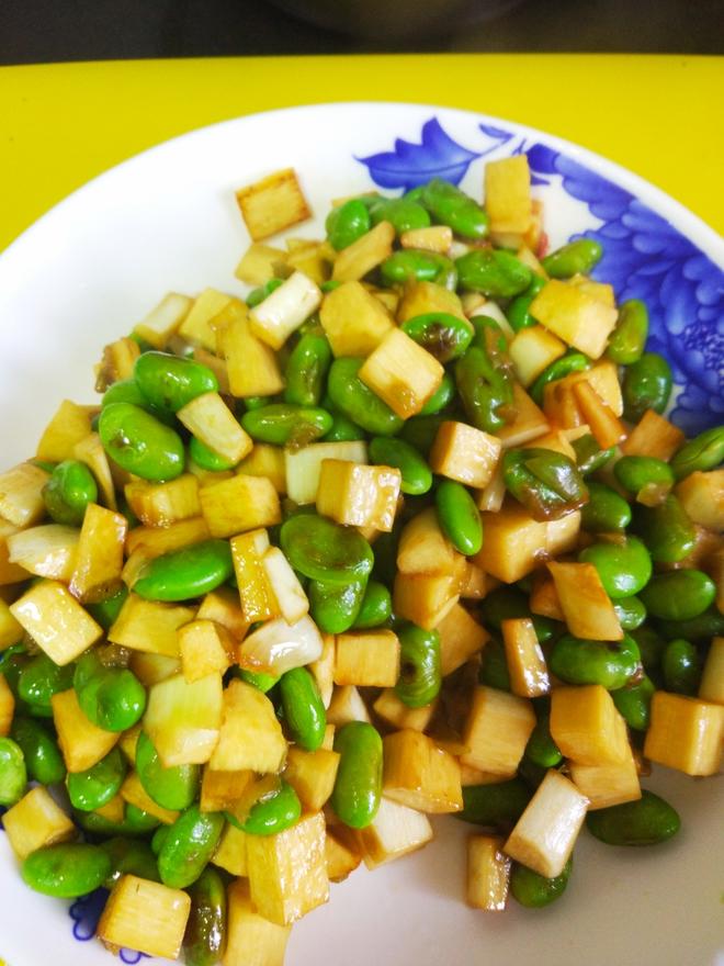 家常饼怎么烙？掌握这些技巧，轻松做出酥脆美味！