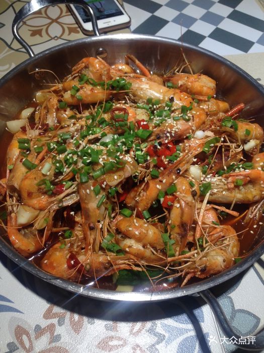 腐竹炒木耳的家常做法：美味又健康的一道佳肴