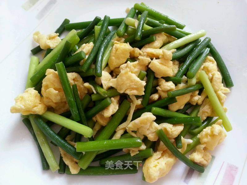 麦兜小吃：探寻城市角落里的美味记忆