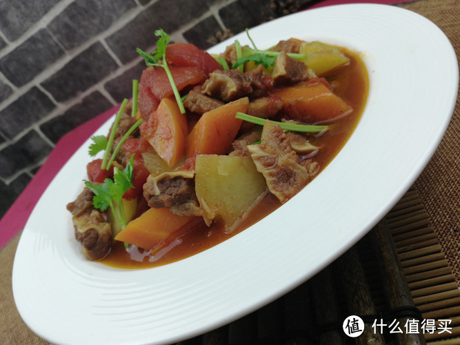 标题：孔敬府特色美食——探寻传统味道的美食天堂