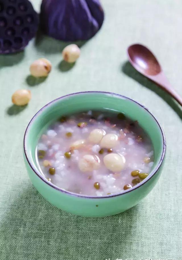 清炒腐竹的家常做法：简单易学，美味可口