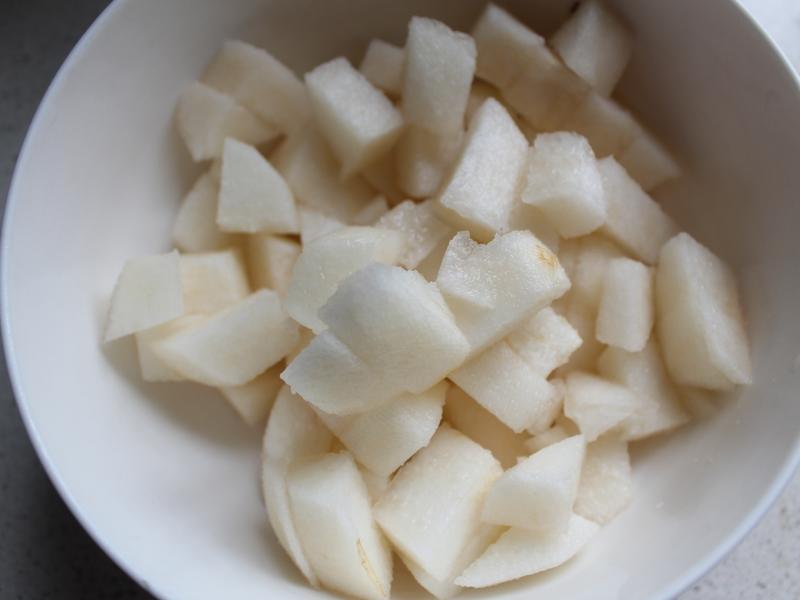 标题：郑州小吃学校——培养美食大师的摇篮