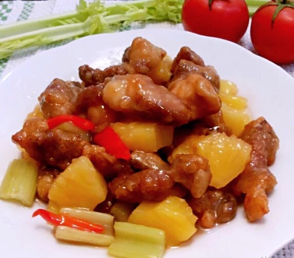 标题：郑州小吃学校——培养美食大师的摇篮