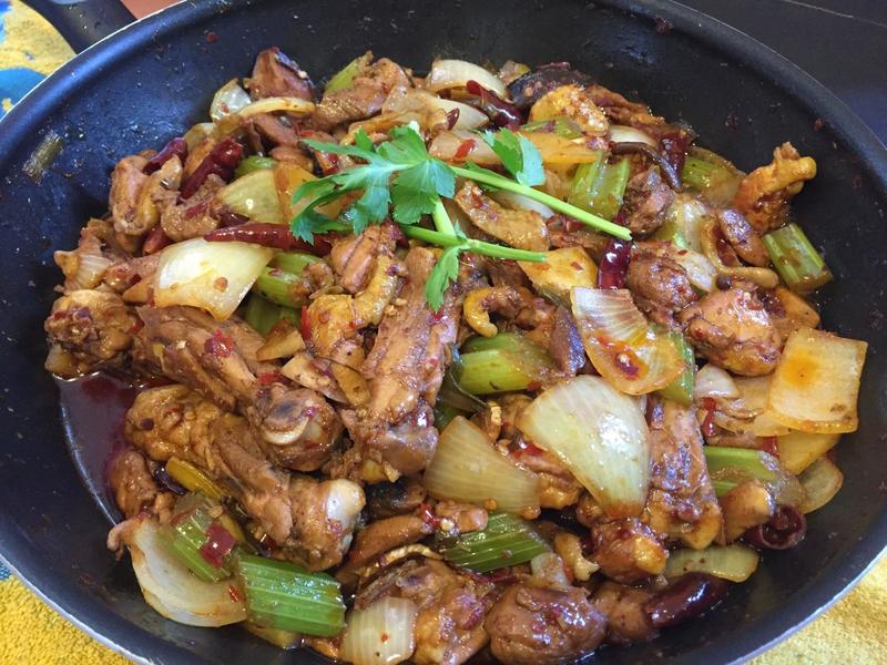 简单易做的街边小吃：轻松入门的美食制作