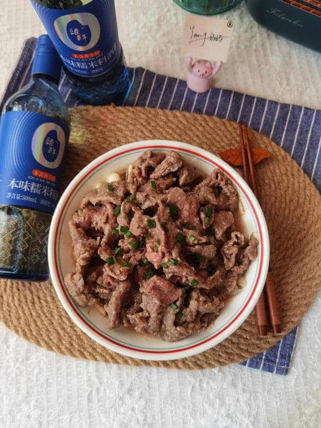 丹东特色美食推荐：一口美味，一方风情