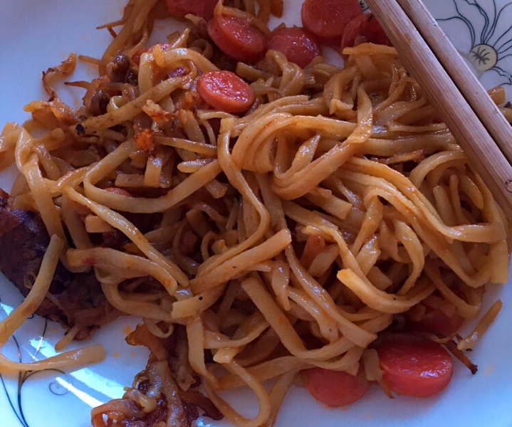 辣黄瓜怎么做好吃：家常美味，轻松入门