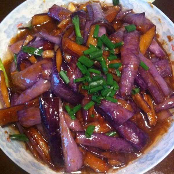 新疆特色美食小吃大全：探寻味蕾的盛宴