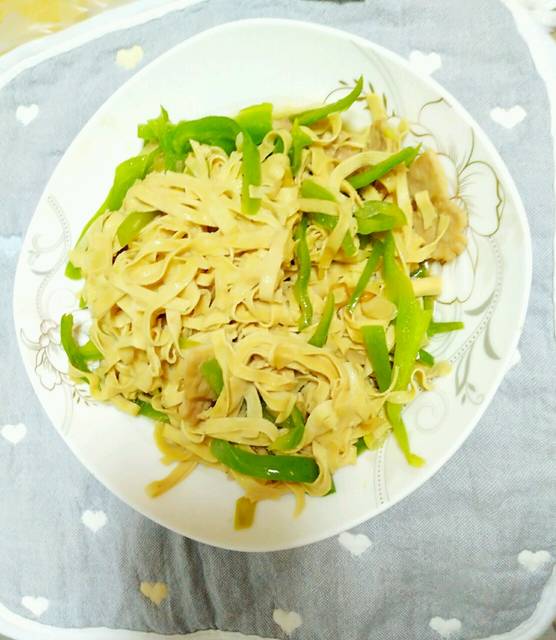 扬州早餐特色美食：唤醒味蕾的美食之旅