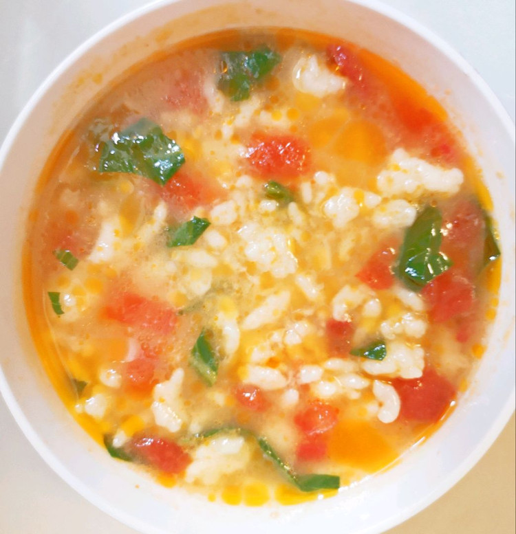 昆明特色美食在哪里：探寻春城的味道